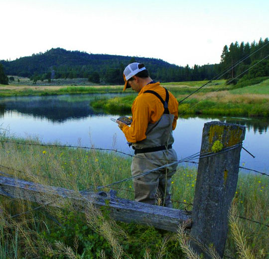 Guide Dax Messett finds the right fly on Hat Creek