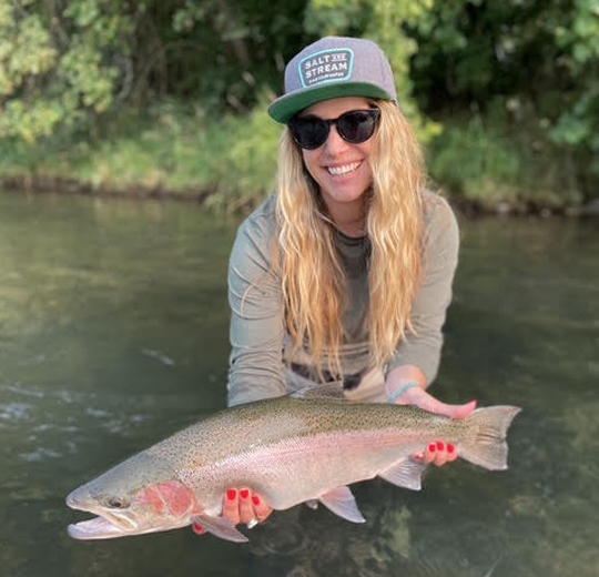 Drift Boat steelhead trips on the Upper Rogue River.